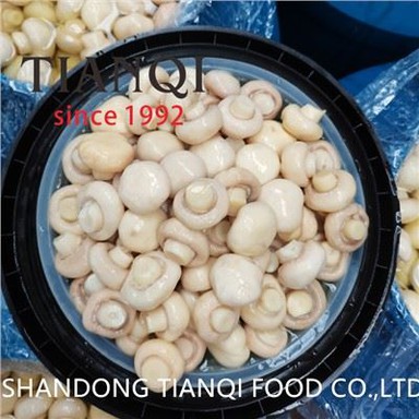 Soukromá značka White Muhsoom in Vinegar in Drums